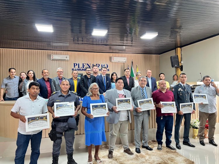 HOMENAGEM - Sessão solene marca solenidade de entrega de títulos de cidadão joãolisboense